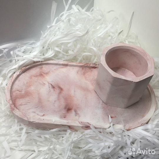 Изделия из гипса