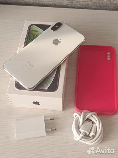iPhone Xs, 64 ГБ