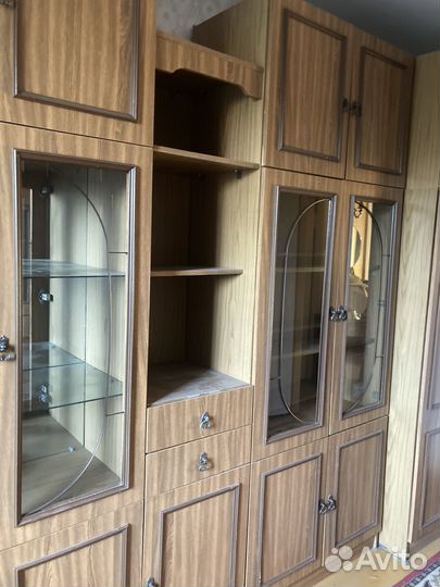 Шкаф распашной