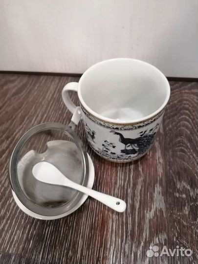 Кружка фарфоровая