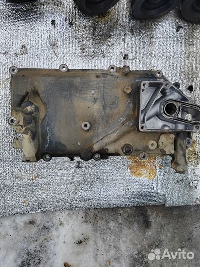 Боковая крышка с теплообменником Scania 1448933