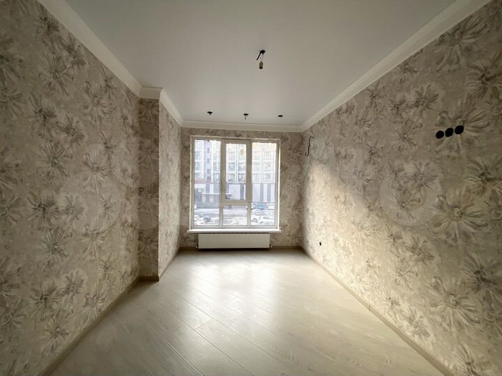 2-к. квартира, 72 м², 2/10 эт.