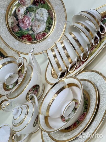 Чайно-столовой сервиз