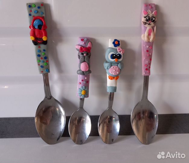 Набор кружек с ручным декорированием