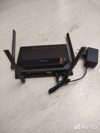 Wifi роутер D-link dir-825
