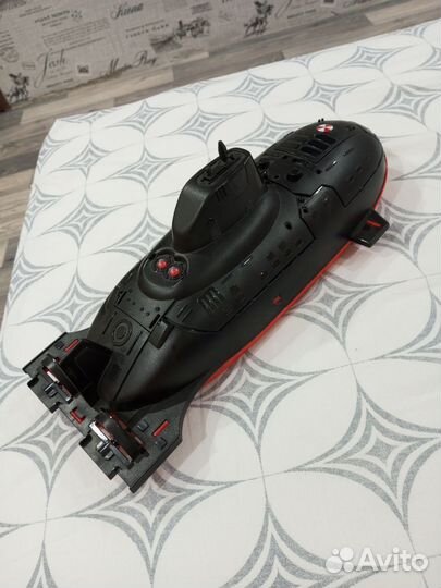 Игрушка подводная лодка
