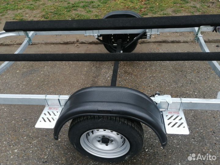 Прицеп для лодки до 6м 