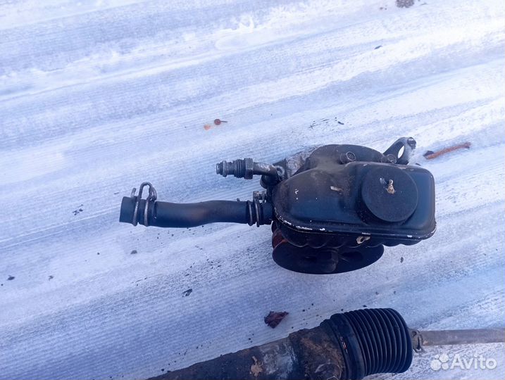 Рулевая рейка subaru