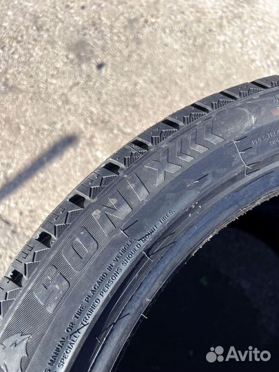 Grenlander Icedefensor Stud II 225/55 R18 75T