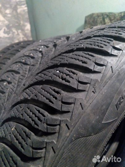 Goodyear UltraGrip Ice+ 185/65 R15 98T