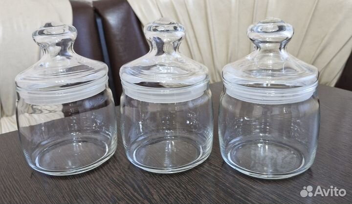 Емкости для хранения сыпучих продуктов