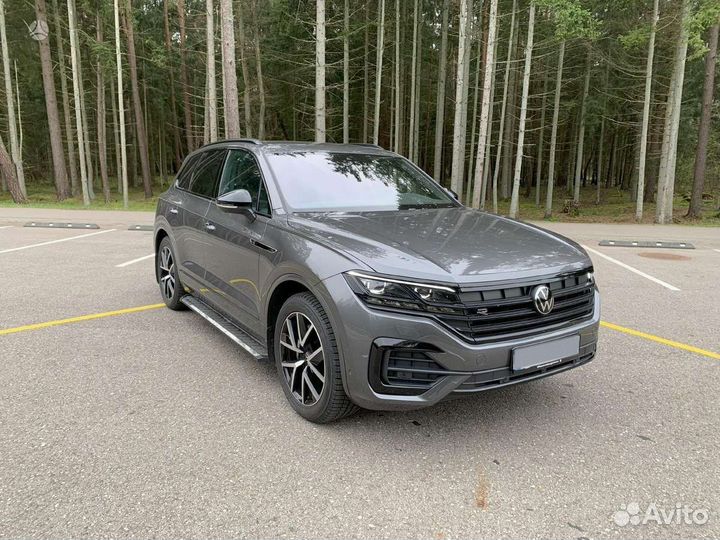 Volkswagen Touareg 3.0 AT, 2023, 13 800 км