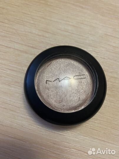 Mac сияющая база cream color base