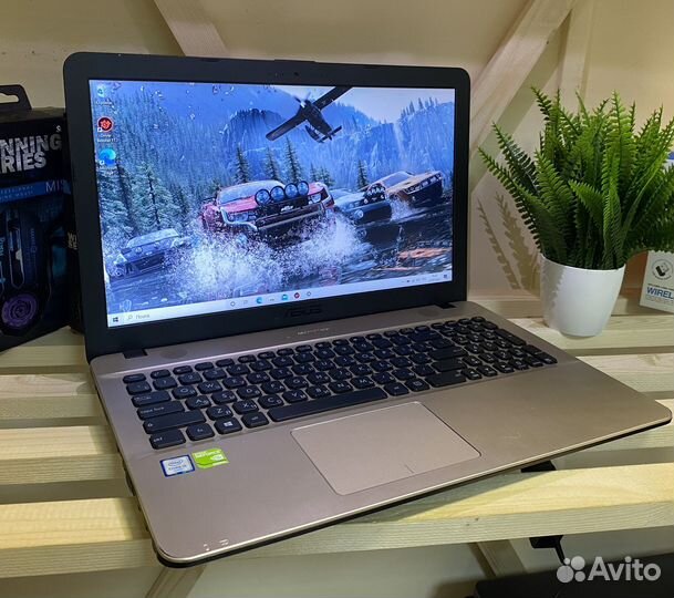 Asus /i5-6198DU/920MX/8gb/SSD