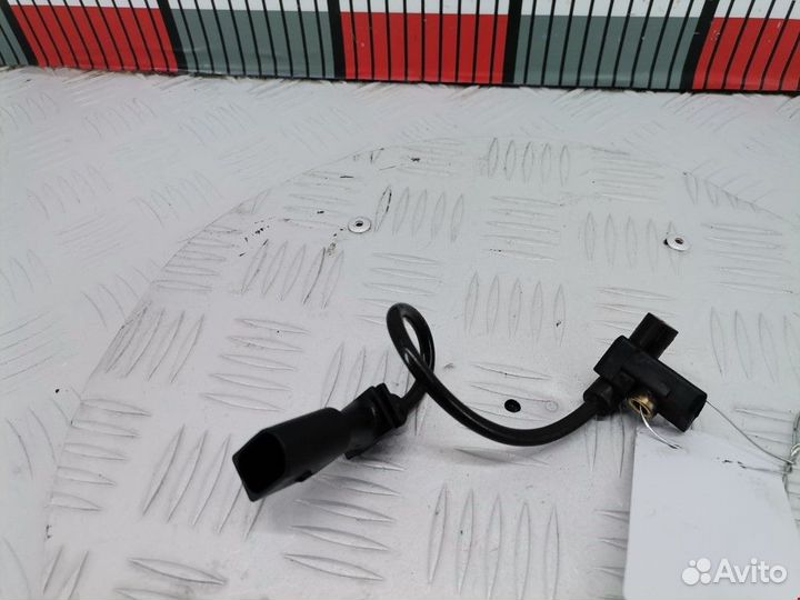 Датчик коленвала BMW 5 E60/E61 2004