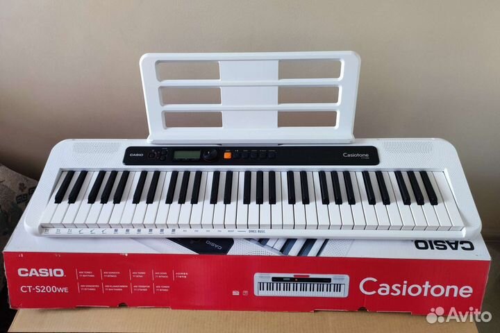 Синтезатор casio