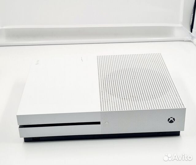 Игровая консоль xbox one s