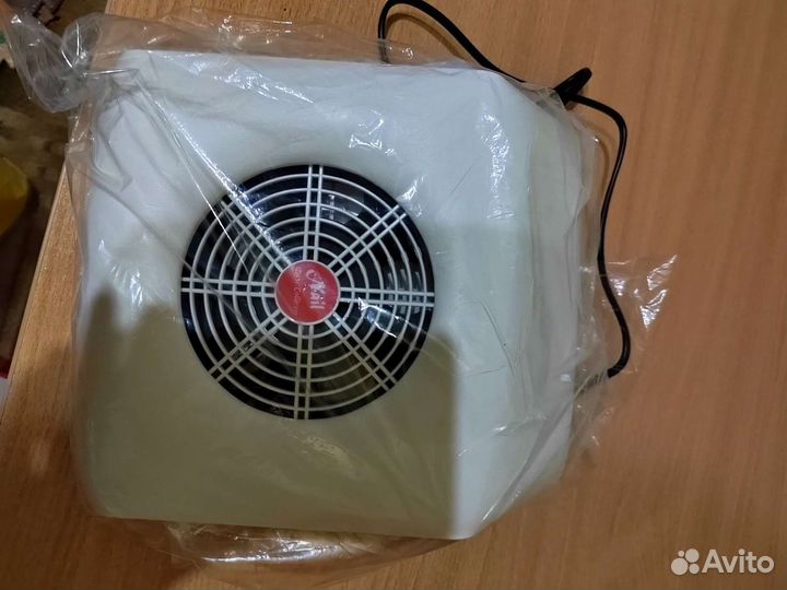 Пылесос для маникюра и педикюра