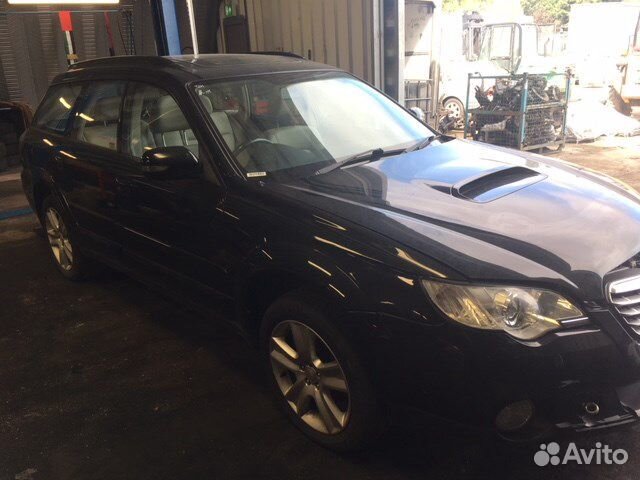 Разбор на запчасти Subaru Legacy Outback (B13) 200