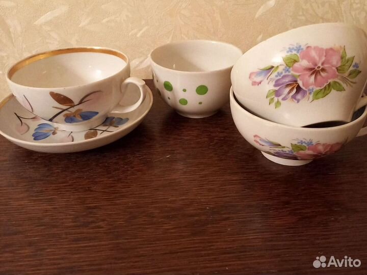 Противни, миски, чашки, блюда