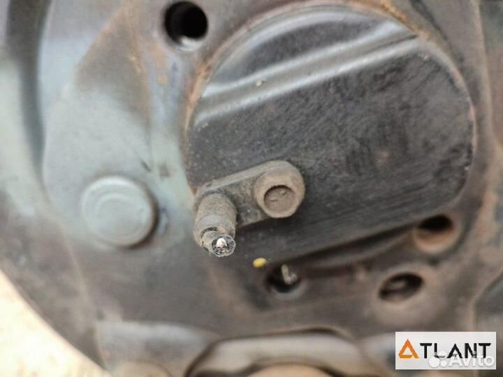 Ступица задняя левая nissan serena