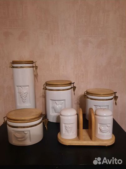 Контейнер для хранения круп и специй