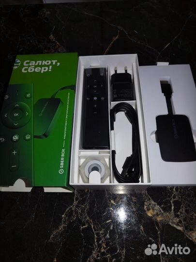 Медиаприставка с виртуальным ассистентом