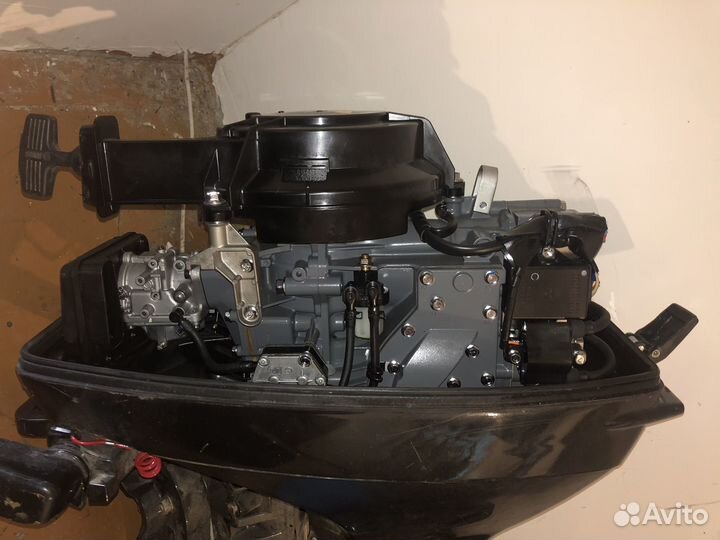 Лодочный мотор Suzuki 40