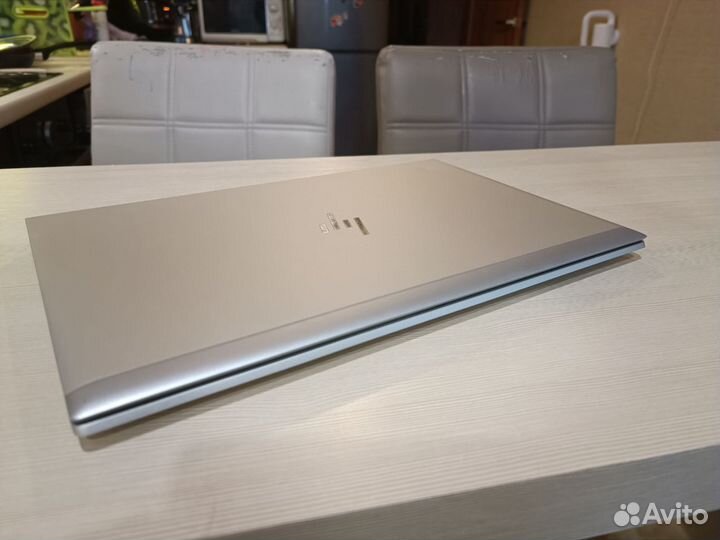 HP Elitebook 855