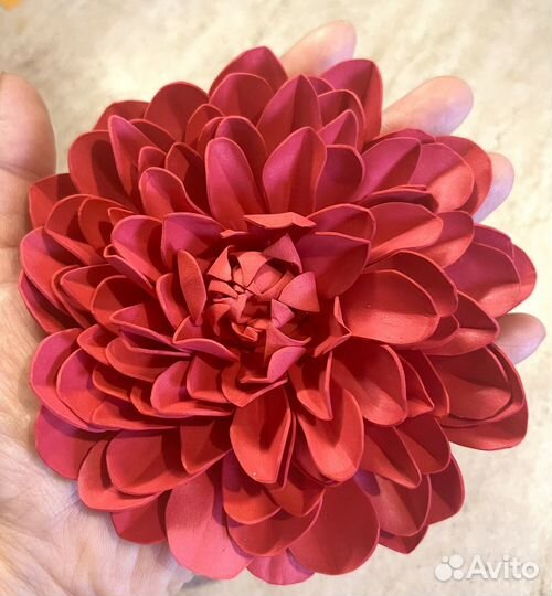 Цветок заколка на зажиме