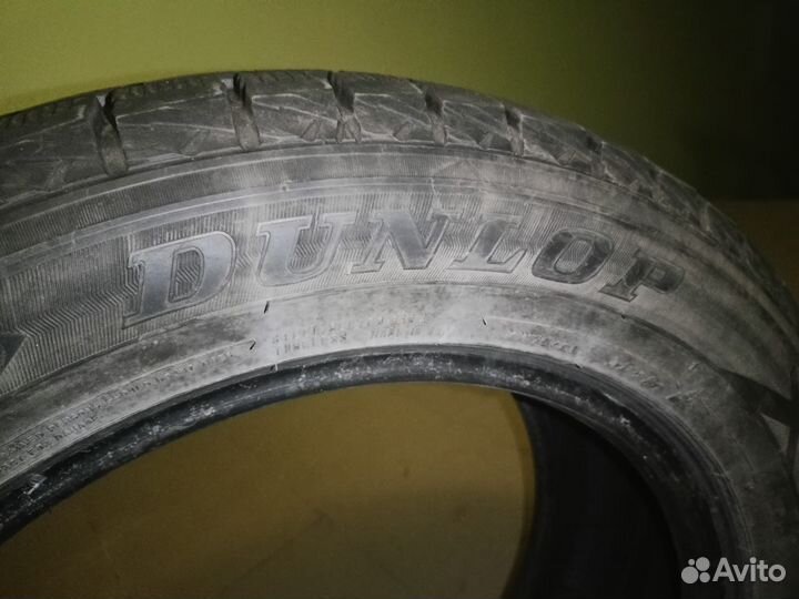 Dunlop Winter Maxx SJ8 235/55 R17