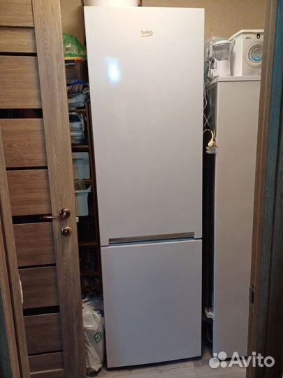 Продам холодильник beko