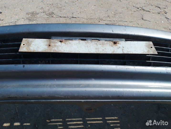 Бампер передний Toyota Town Ace CR30G 2CT 1990