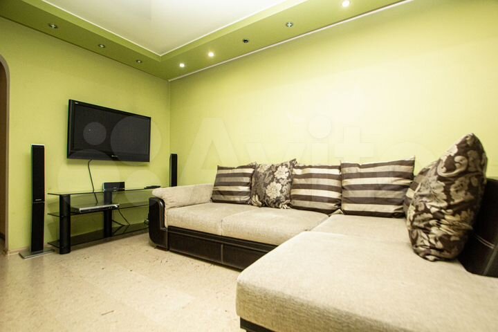 2-к. квартира, 71 м², 12/15 эт.