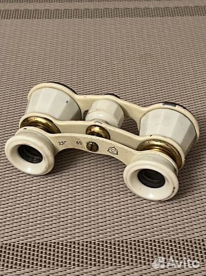 Театральный бинокль