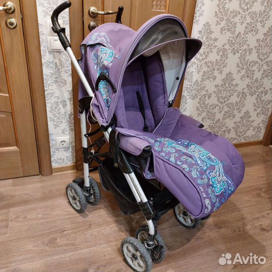 Прогулочная коляска