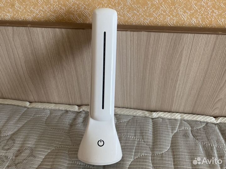 Лампа настольная