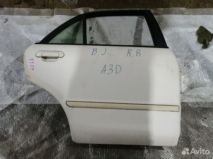 Дверь боковая Б/У B25D72020G