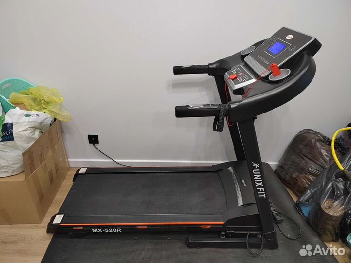 Беговая дорожка электрическая UnixFit MX-520R Б/У