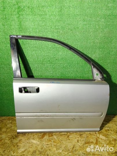 Дверь передняя правая Nissan X-Trail I (2000—2007)