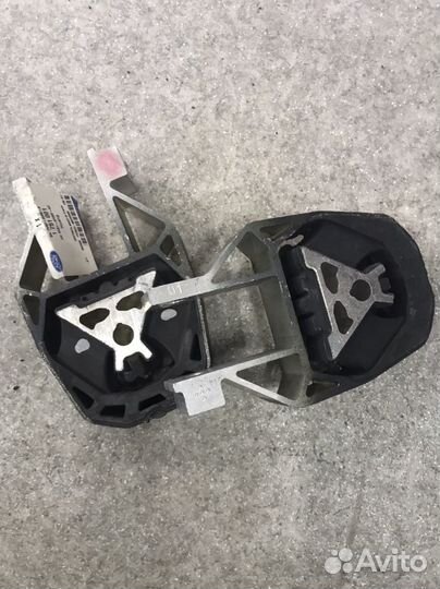 Опора Коробки передач задняя Ford Focus 3 Kuga 08