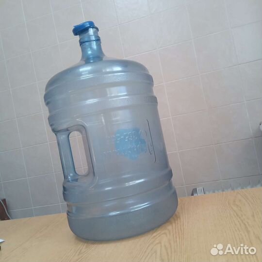 Бутылка для воды 19 литров