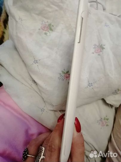 Планшет lenovo