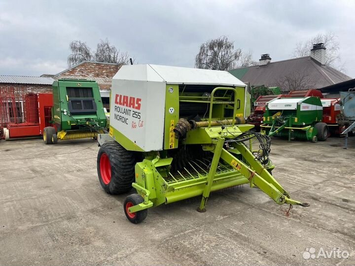 Пресс-подборщик Claas Rollant 255, 2003