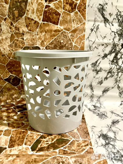 Корзина для бумаг 26х26 10л Бытпласт пластик