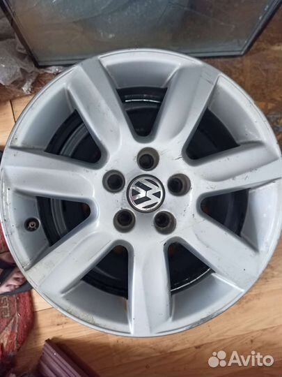 Литой диск r15 5x100 polo