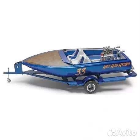 Сборная модель катер лодка с прицепом 1/25