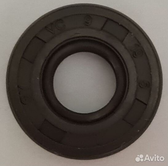 Сальник Yamaha (93106-09014) (9x19x5)