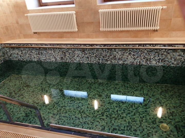 Коттедж 450 м² на участке 15 сот.