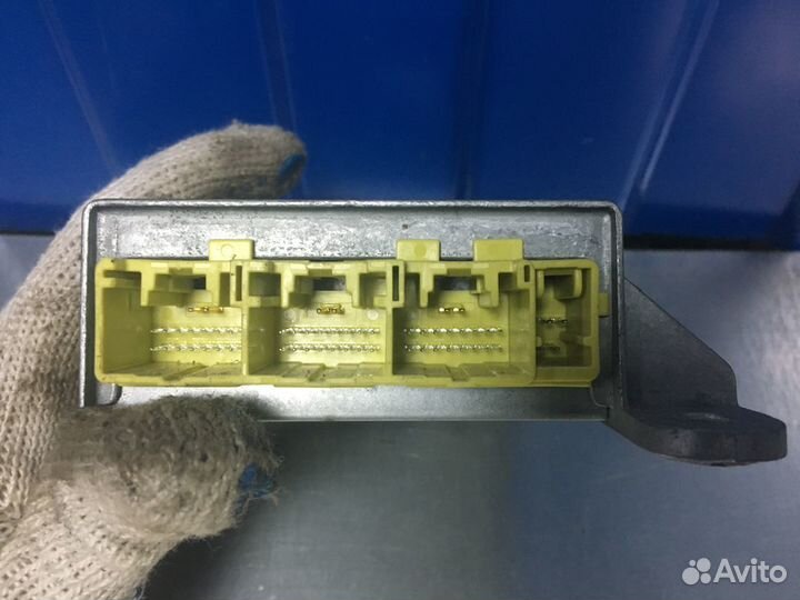 Блок управления SRS AirBag Форд Фиеста Mk6 Mk 6